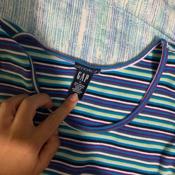 GAP tank top *bundle* - Picture 3 of 9